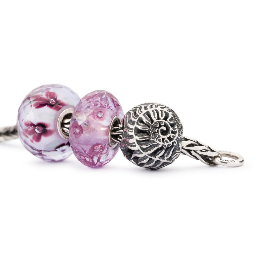 RESERVED FOR HEATHER: 4 store Trollbeads